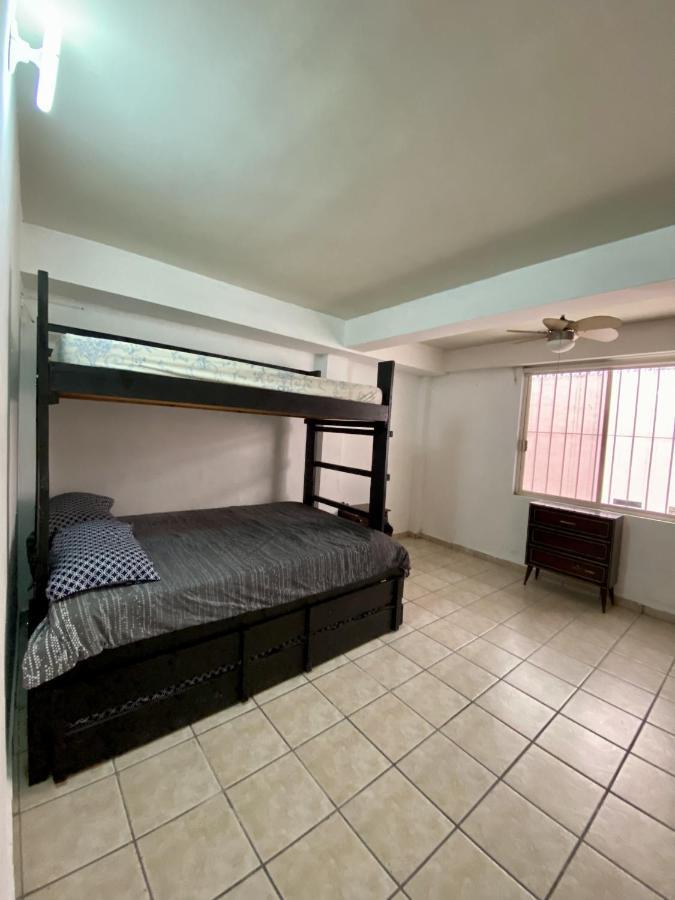 La Casa Rosa Monterrey Exterior foto